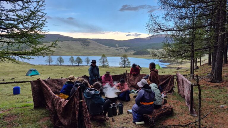 Pause au bord d’un lac